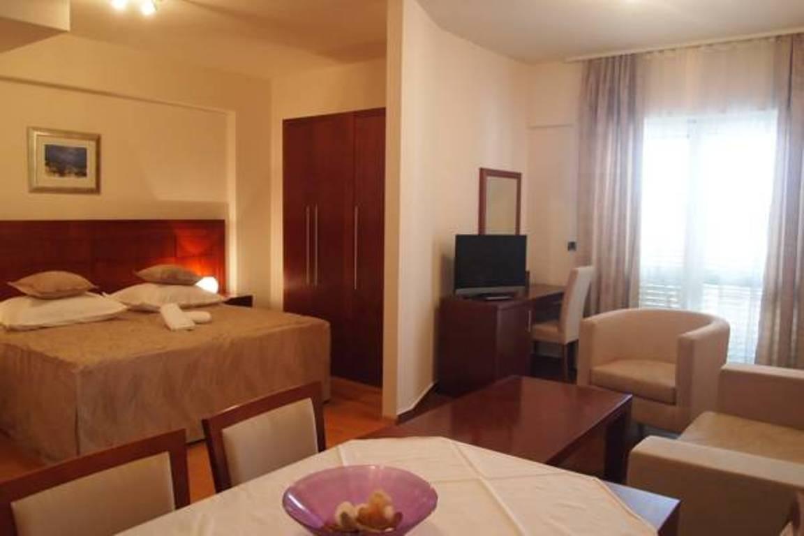 Apartments Agava Makarska Exterior photo